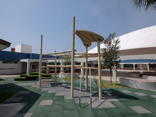 Cambridge College Lima