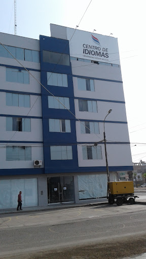 Centro de Idiomas César Vallejo
