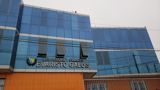 I.E.P. Peruano Francés Evaristo Galois S.A.C.