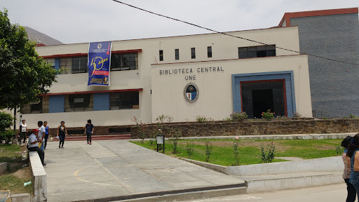 Universidad Nacional de Educación Enrique Guzmán y Valle