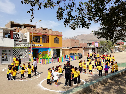 Colegio La Católica de Ancón