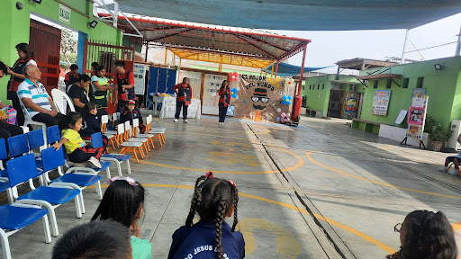 Colegio 527 Niño Jesús de Praga