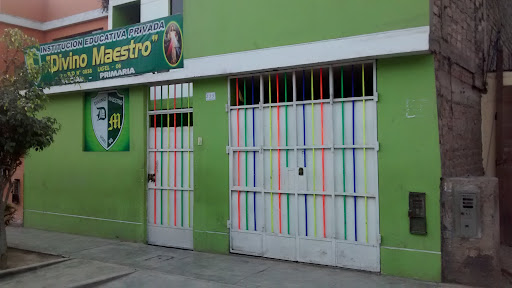 Institución Educativa Privada "Divino Maestro"