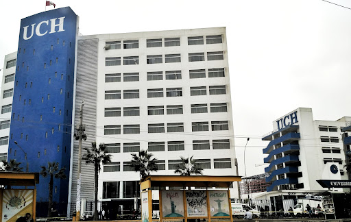 Universidad de Ciencias y Humanidades