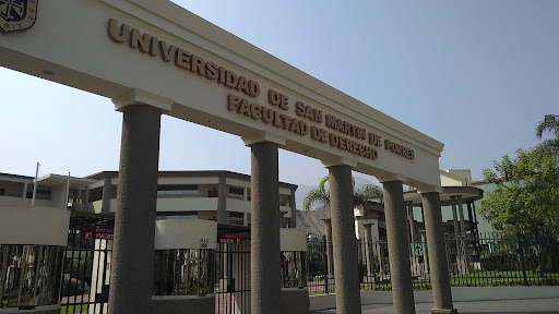 Universidad de San Martín de Porres - Facultad de Derecho