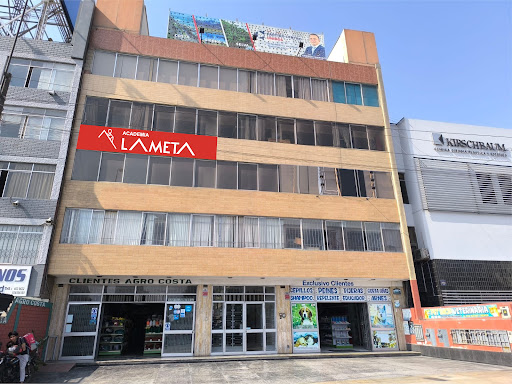 LA META Academia Preuniversitaria