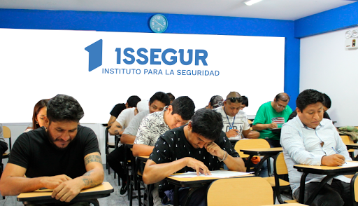 Instituto Superior de Seguridad - ISSEGUR